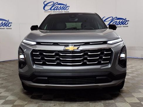 New 2026 Chevrolet Equinox LT w/ Convenience Package II FWD image 3