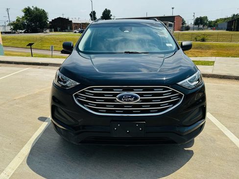 Used 2020 Ford Edge SE FWD image 10