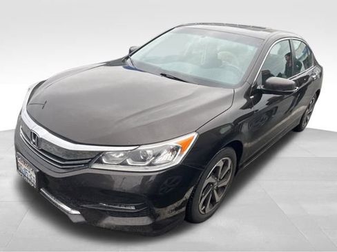 Used 2017 Honda Accord EX-L image 1