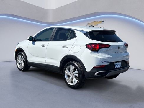 Used 2025 Buick Encore GX Preferred FWD image 3