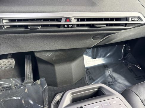 Used 2025 BMW iX xDrive50 w/ Premium Package image 20