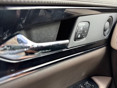 Used 2021 Lincoln Nautilus Reserve image 29