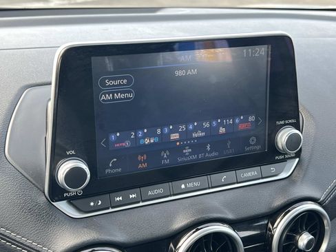 Used 2022 Nissan Sentra SV image 10