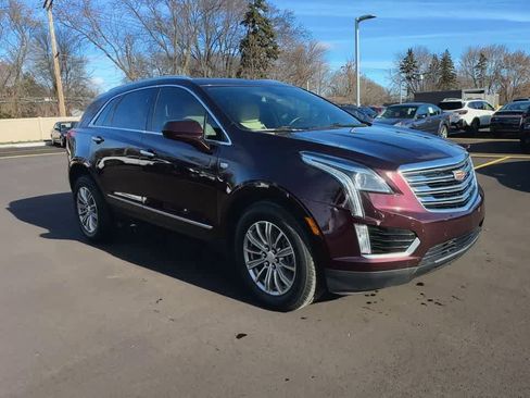 Used 2017 Cadillac XT5 Luxury w/ Driver Awareness Package image 2