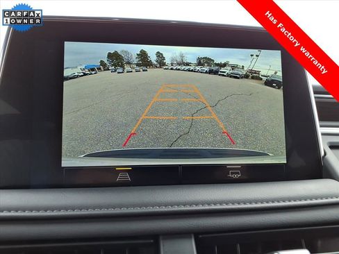 Used 2024 Chevrolet Suburban LT image 20