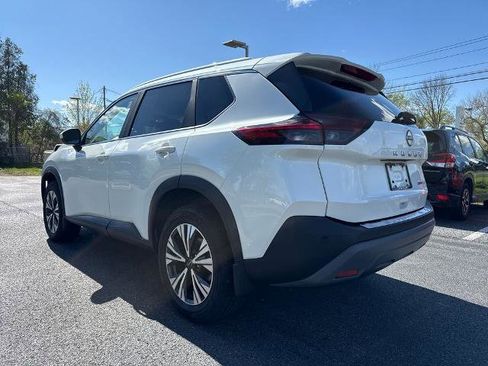 Certified 2023 Nissan Rogue SV w/ SV Premium B Package AWD/4WD image 8