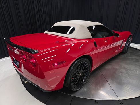 Used 2006 Chevrolet Corvette Convertible RWD image 44