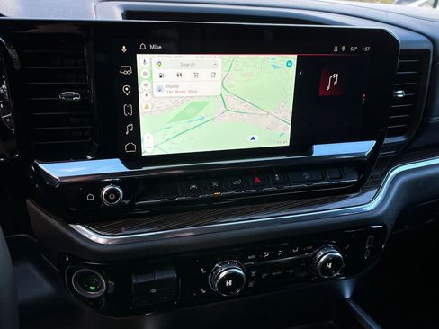 Used 2025 GMC Sierra 1500 Elevation image 16