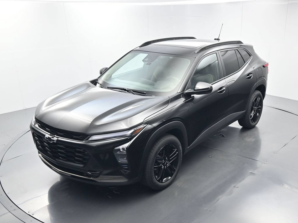 Used 2026 Chevrolet Trax ACTIV w/ Sunroof Package FWD image 28
