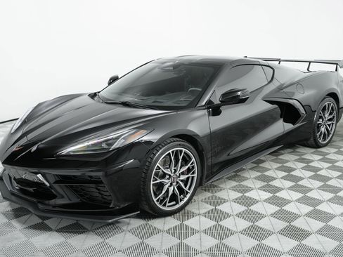Used 2025 Chevrolet Corvette Stingray Preferred Cpe w/ Z51 Performance Package RWD image 61