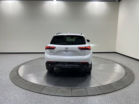 Used 2024 Buick Envision Sport Touring image 6