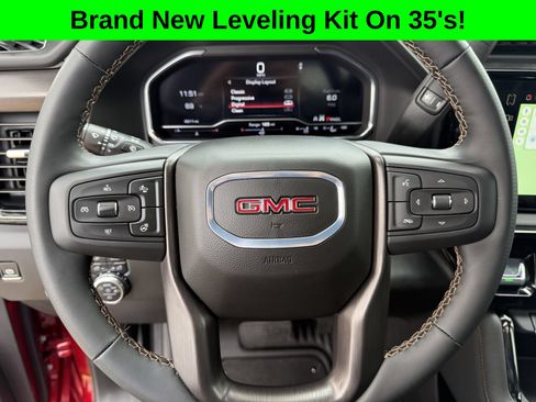 Used 2025 GMC Sierra 2500 AT4 w/ AT4 Premium Plus Package AWD/4WD image 32
