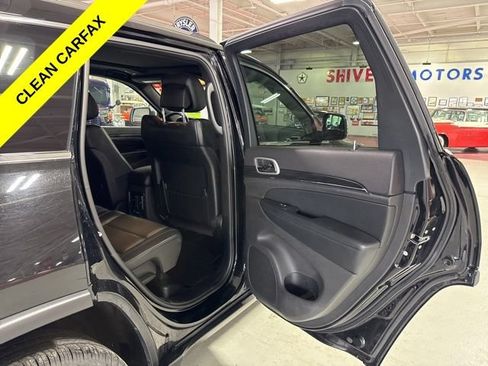 Used 2019 Jeep Grand Cherokee Limited w/ Luxury Group II AWD/4WD image 37