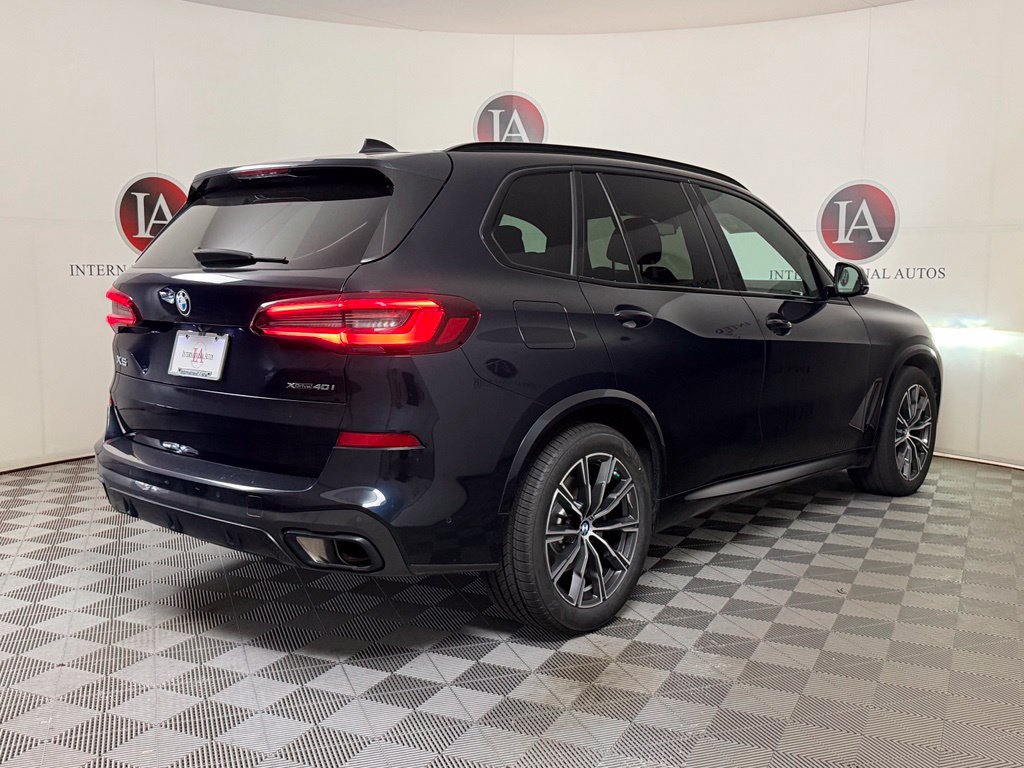 Used 2021 BMW X5 xDrive40i w/ M Sport Package AWD/4WD image 8