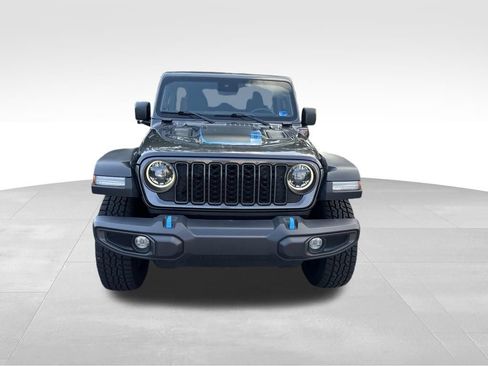 Used 2024 Jeep Wrangler Unlimited Rubicon 4xe AWD/4WD image 9