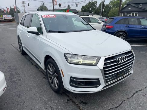 Used 2018 Audi Q7 3.0T Premium Plus w/ Premium Plus Package image 2