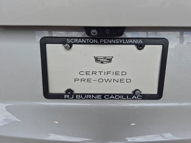 Used 2022 Cadillac Escalade Premium Luxury w/ Performance Package AWD/4WD image 11
