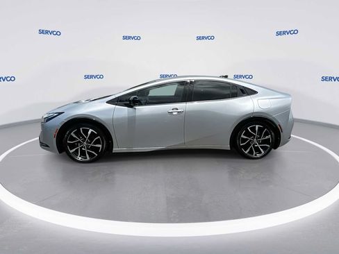 Used 2024 Toyota Prius Prime Premium FWD image 5