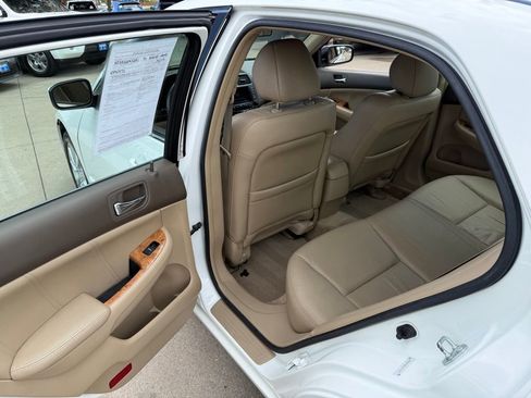 Used 2005 Honda Accord EX-L image 13