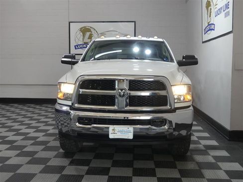 Used 2017 RAM 2500 Tradesman w/ Chrome Appearance Group AWD/4WD image 2
