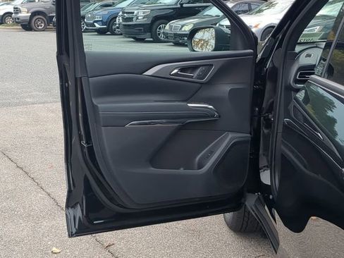 New 2026 Chevrolet Traverse LT w/ Midnight/Sport Edition image 19