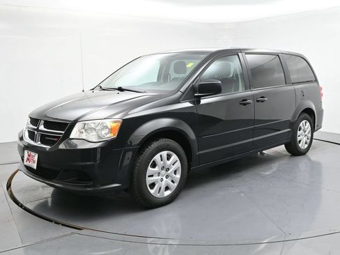Used 2014 Dodge Grand Caravan SE w/ Quick Order Package 29E SE FWD image 1