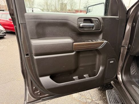 Used 2021 Chevrolet Silverado 1500 RST AWD/4WD image 18