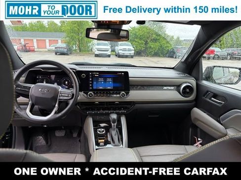 Used 2024 Chevrolet Colorado ZR2 w/ ZR2 Convenience Package III AWD/4WD image 30