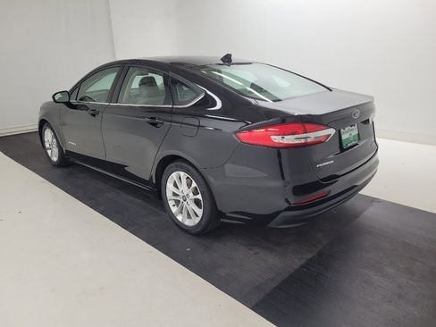 Used 2019 Ford Fusion SE FWD image 5