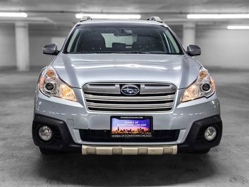 Used 2014 Subaru Outback 2.5i Limited w/ Moonroof Package AWD/4WD image 13