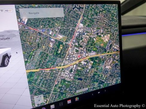 Used 2024 Tesla Cybertruck Cyberbeast image 18