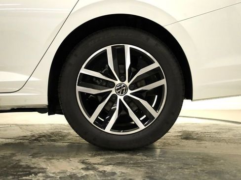 New 2026 Volkswagen Jetta SE image 37