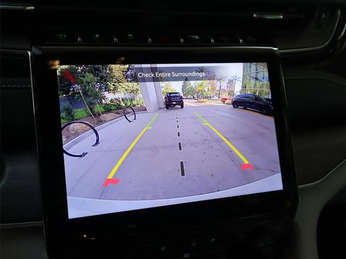 Used 2023 Jeep Grand Cherokee Overland w/ Luxury Tech Group IV image 13