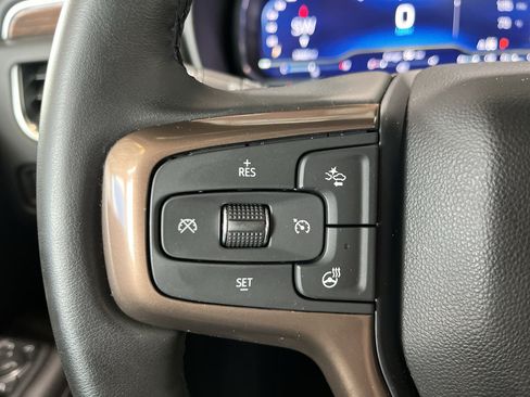 Used 2024 Chevrolet Tahoe High Country AWD/4WD image 21