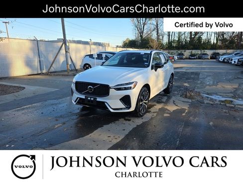 Certified 2025 Volvo XC60 B5 Plus image 11