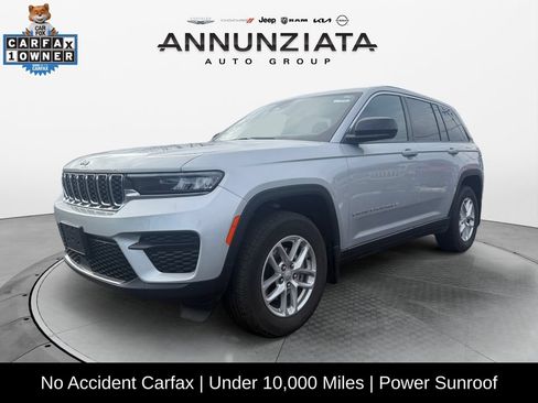 Certified 2025 Jeep Grand Cherokee Laredo X w/ Luxury Tech Group I AWD/4WD image 1