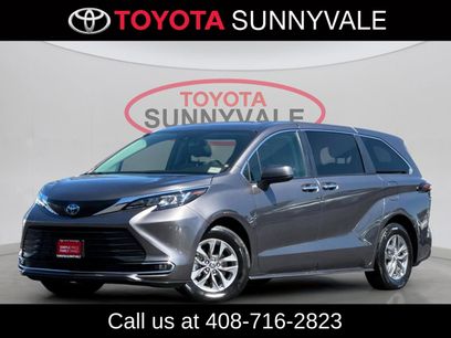 Used 2023 Toyota Sienna XLE