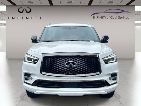 Used 2024 INFINITI QX80 Sensory AWD/4WD image 2