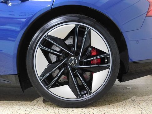 Used 2022 Audi RS e-tron GT AWD/4WD image 98