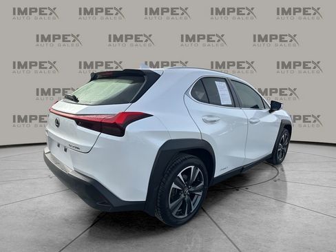 Used 2020 Lexus UX 250h image 5