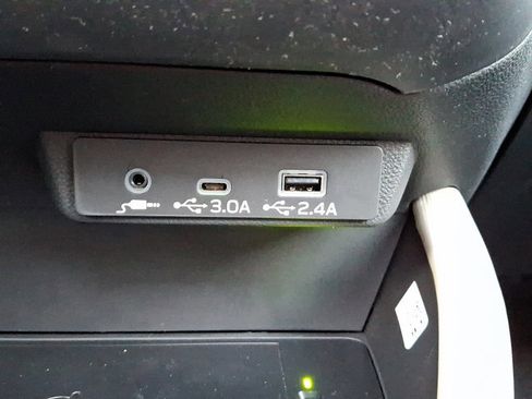 New 2026 Subaru Forester Premium image 19