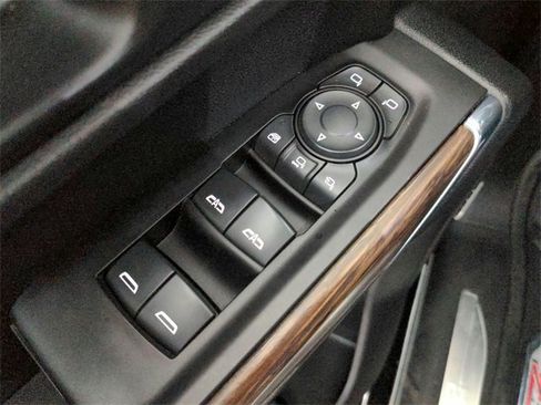 Used 2020 Chevrolet Silverado 3500 High Country w/ Z71 Off-Road Package image 34