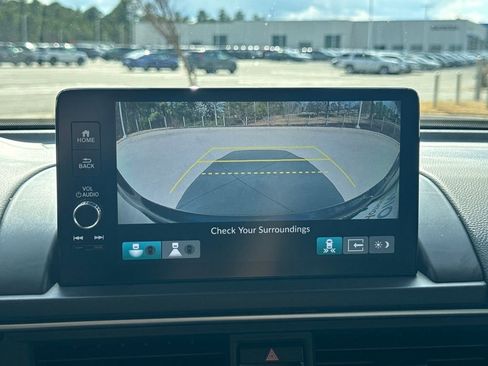 Used 2025 Honda Pilot Elite image 24