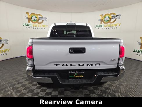 Used 2023 Toyota Tacoma TRD Off-Road AWD/4WD image 7