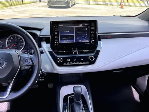 Used 2021 Toyota Corolla SE image 7