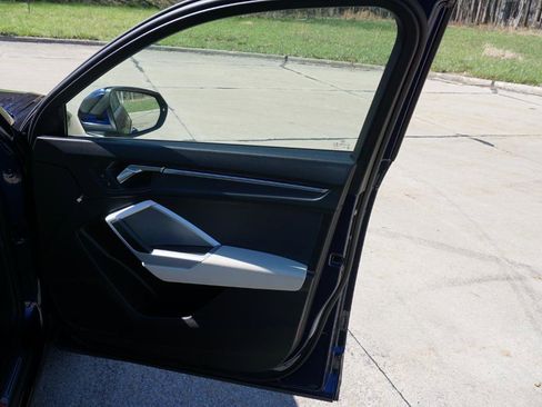 Used 2023 Audi Q3 2.0T Premium Plus w/ Premium Plus Package image 34