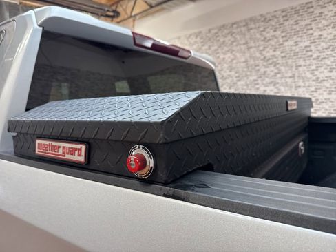 Used 2022 Chevrolet Silverado 1500 LT w/ Protection Package image 4