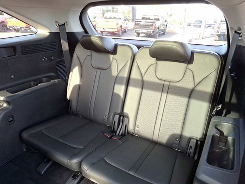 Used 2022 Kia Sorento SX image 11
