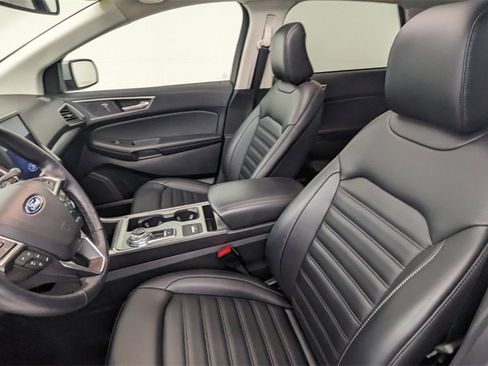 Certified 2022 Ford Edge SEL w/ Convenience Package image 2