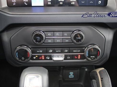 New 2025 Ford Bronco Badlands image 14